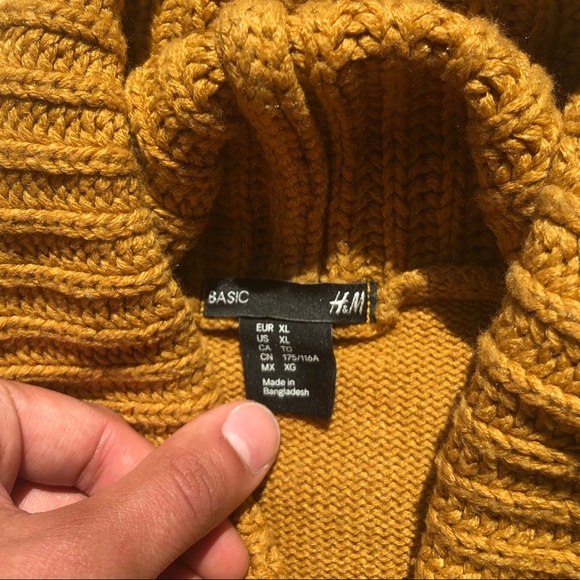 🔴SOLD🔴H&M Chestnut Sweater Dress - Picture 4 of 6